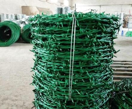 4 chain link fence cost
