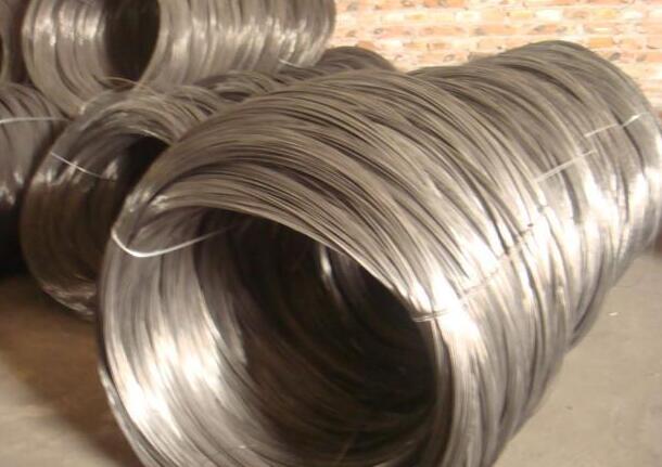 razor wire chain link fence