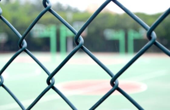 fence barbed wire price